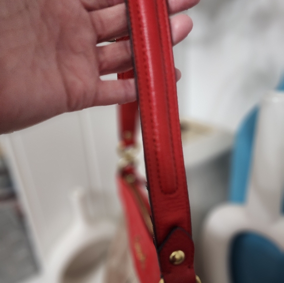 Coach Hobo Tote 20088 - Picture 3 of 15